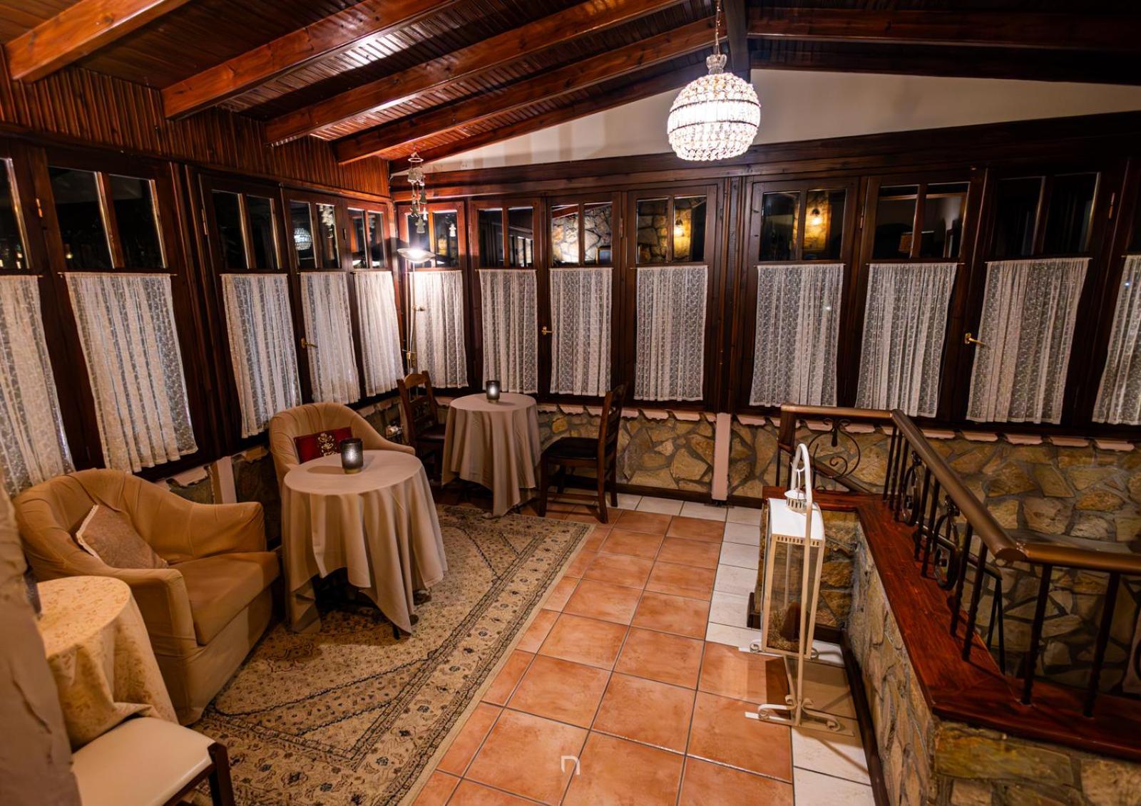 Fanaras Hotel Kalavryta Buitenkant foto