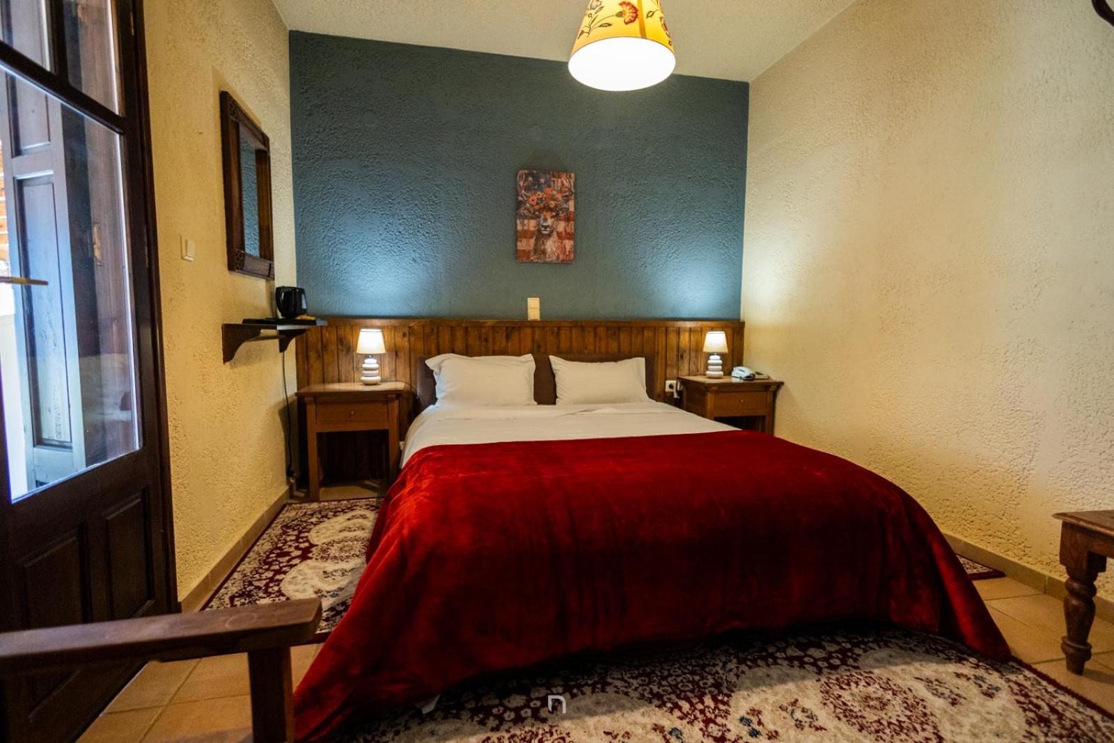 Fanaras Hotel Kalavryta Buitenkant foto